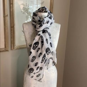 Skull Scarf